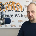 Ερείπιο το γήπεδο Μαχαιράδου – Ο Δήμος να μεριμνήσει για επίδομα στέγασης στους εκπαιδευτικούς