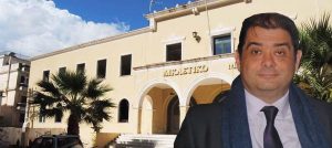 Γιάννης Γιατράς