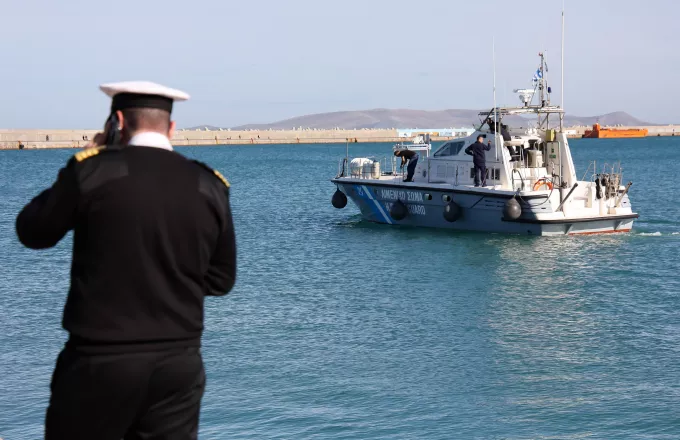 Να δώσουν λύση οι φορείς για το κυκλοφοριακό κομφούζιο στην παραλιακή οδό