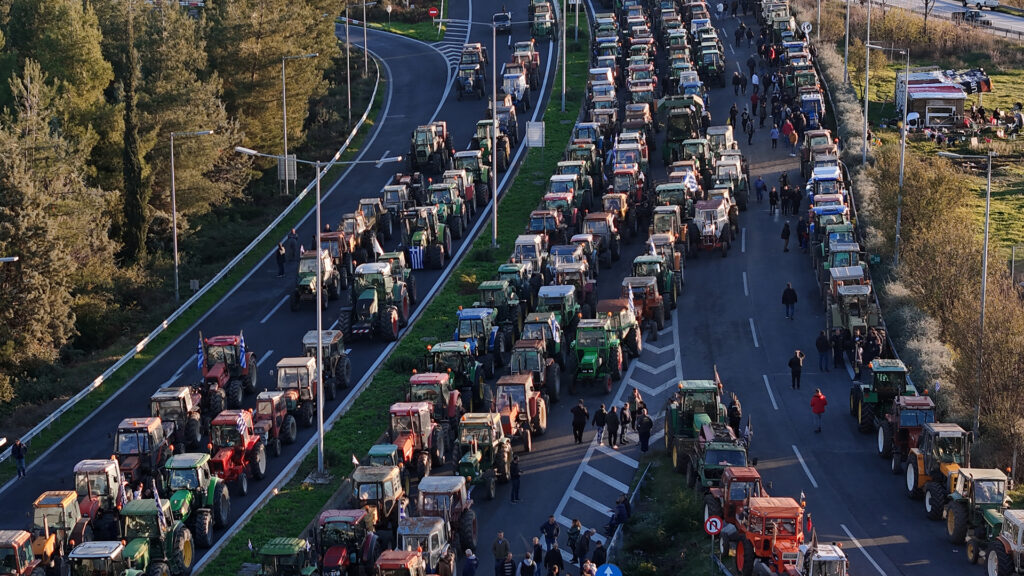 ΑΓΡΟΤΕΣ ΚΙΝΗΤΟΠΟΙΗΣΕΙΣ