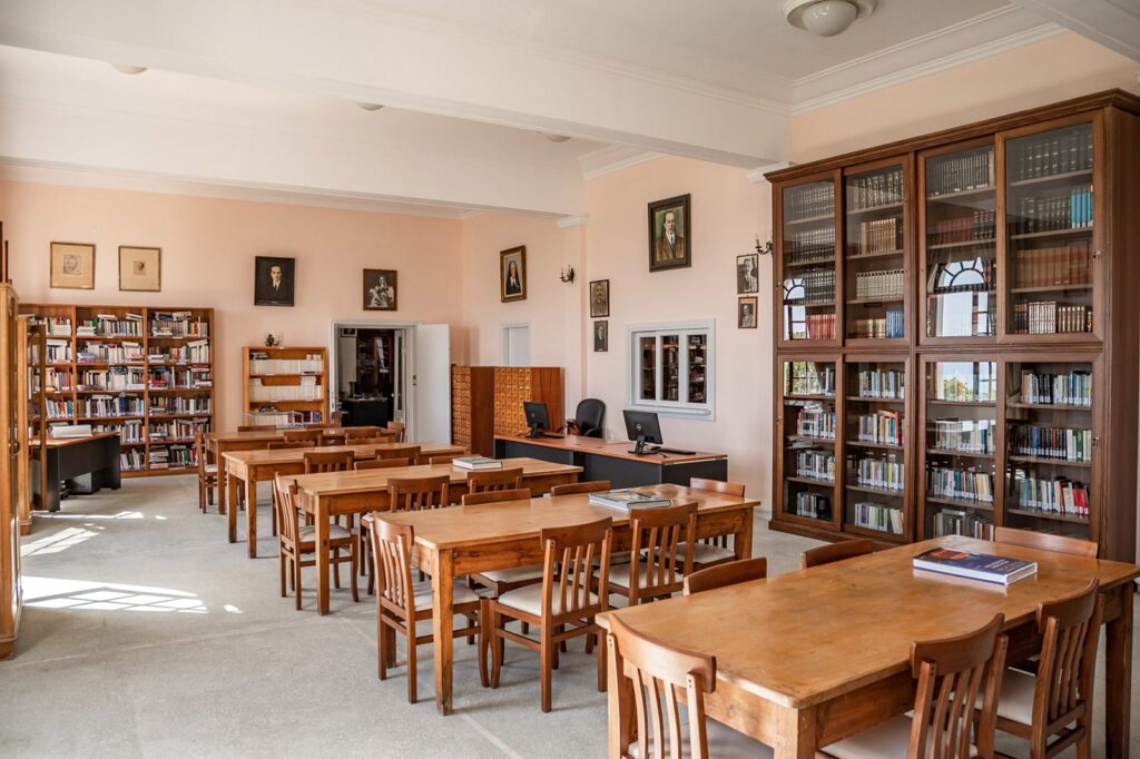 Δημόσια Ιστορική Βιβλιοθήκη Ζακύνθου